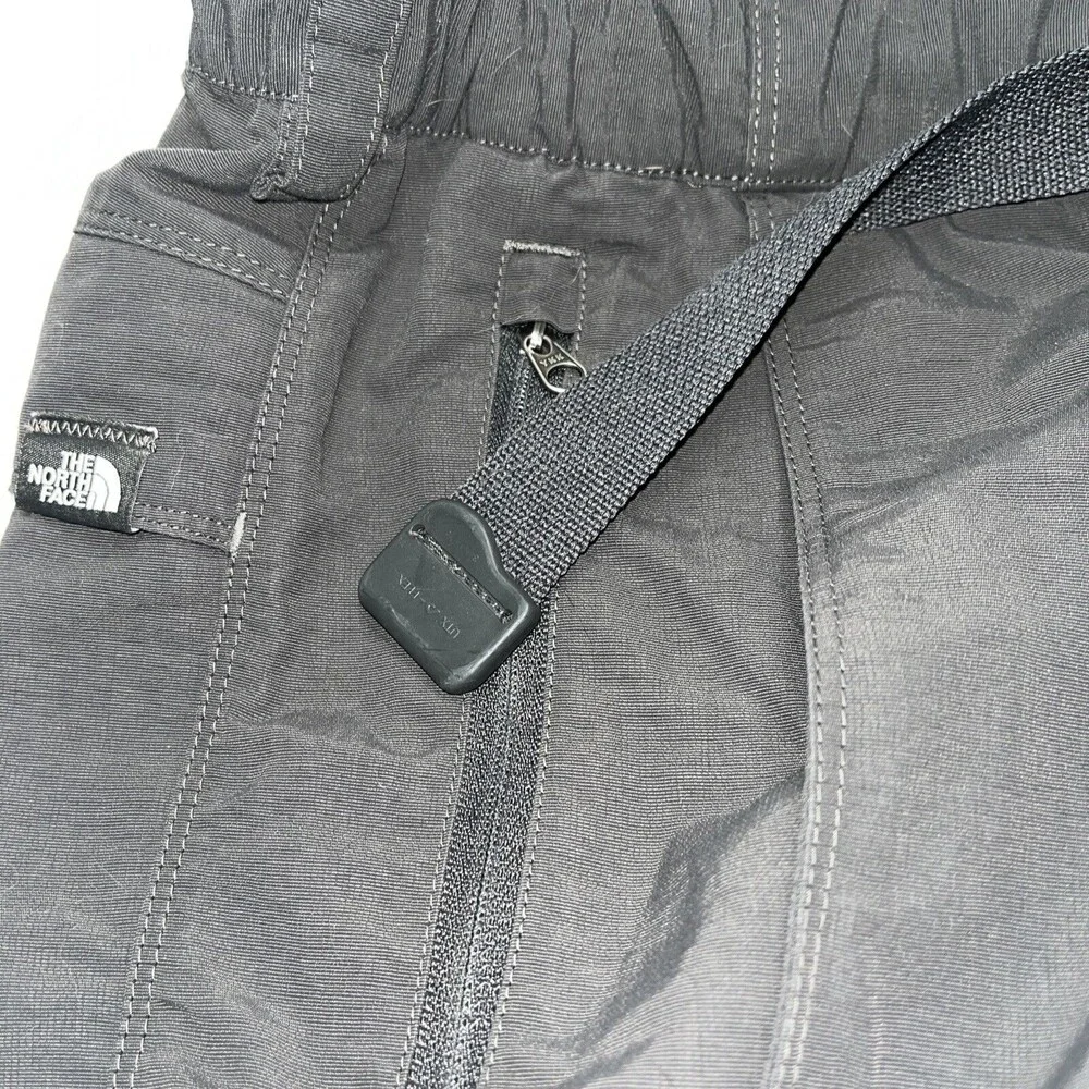 The North Face Men's Shorts Dark Gray Cargo Size XXL
